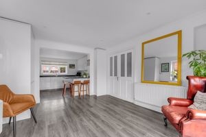 Photo 14- click for photo gallery